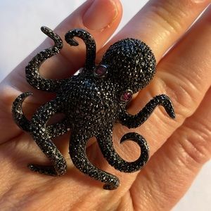 Noir Jewelry Ursula ring